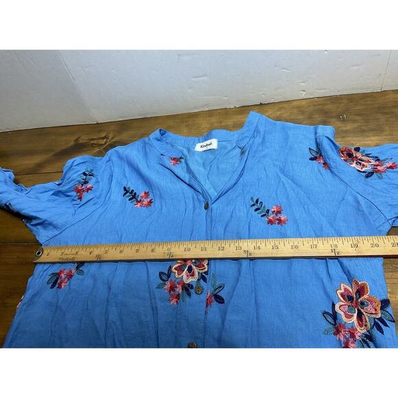 Anthropologie Kindred 1X Blouse Blue Embroidered Boho Peasant - Picture 8 of 10
